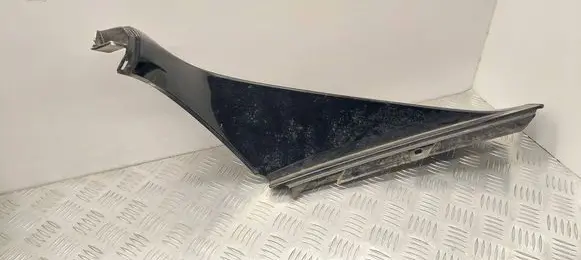 Honda CRX Rear side glass trim 74401SR20030 74402SR20030