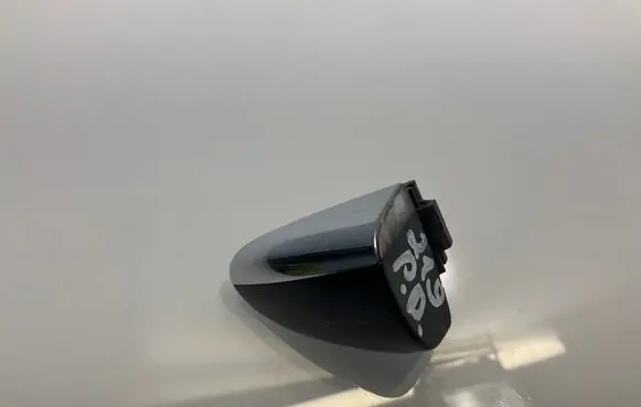 Mercedes-Benz CLS C219 Front door handle cover 