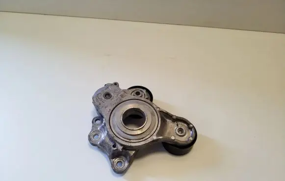 Land Rover Evoque II Generator/alternator belt tensioner MX736B209EB