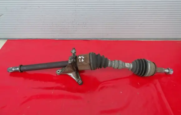 Nissan Qashqai Front driveshaft 