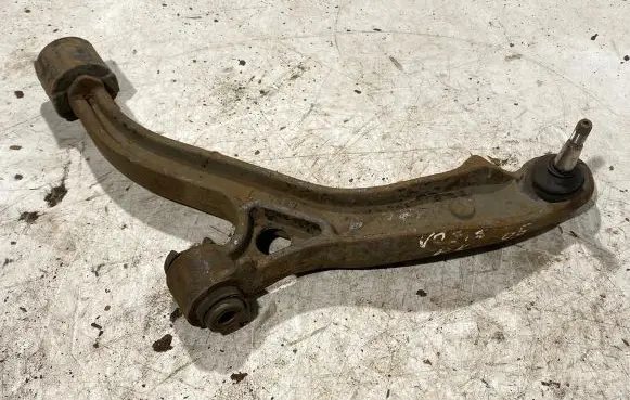 Chrysler Voyager Front lower control arm/wishbone