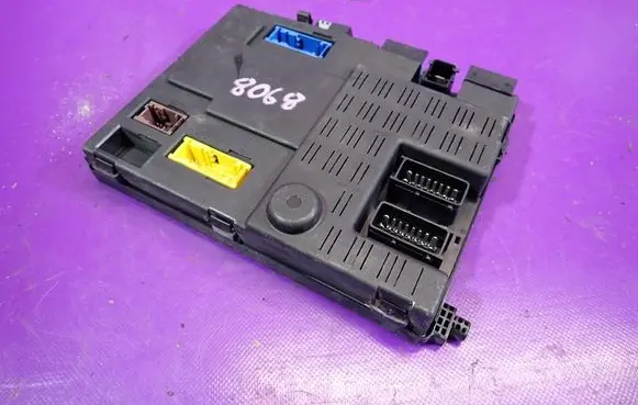 Citroen Berlingo Fuse box set 9642409880