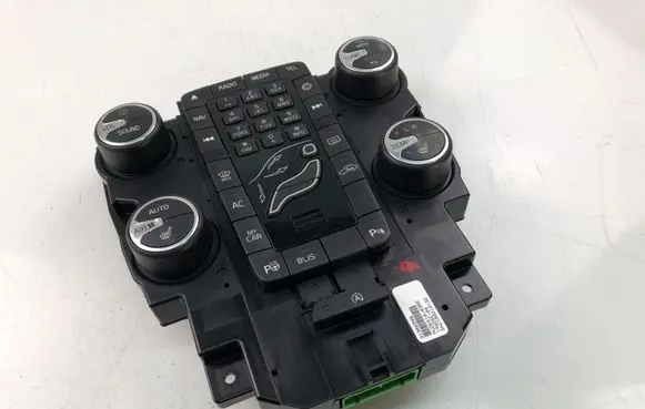 Volvo V40 Climate control unit 31346948