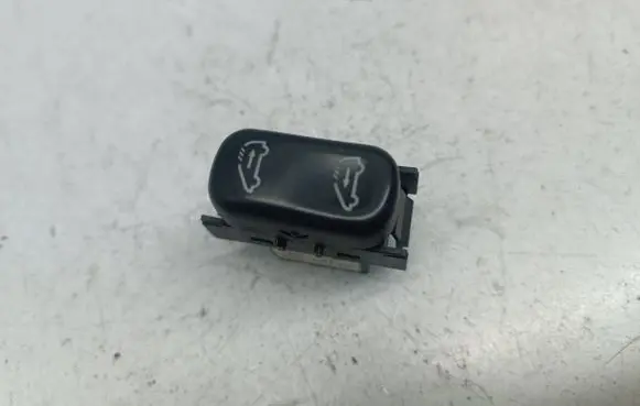 Mercedes-Benz A W168 Sunroof switch 1688202910 S501229 A1688202910