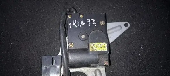 KIA Clarus Air flap motor/actuator d266ba95a