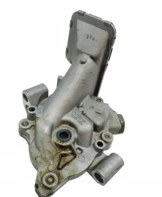 Toyota Auris E180 Oil pump 