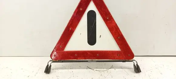 Mercedes-Benz E W124 Emergency warning sign 1405900212 A1405900212 K23616
