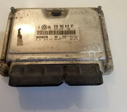 Audi A3 S3 8L Engine control unit/module 038906019DF 0281010497 28SA4835