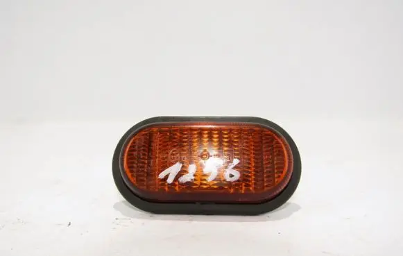Opel Movano A Front fender indicator light 7700847333