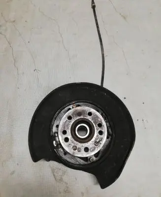 Mercedes-Benz R W251 Rear wheel hub spindle/knuckle 