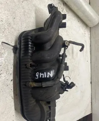Nissan Juke I F15 Intake manifold