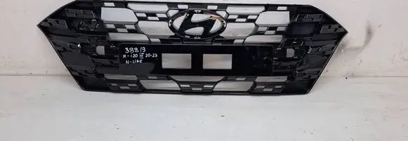 Hyundai i20 (BC3 BI3) Front bumper upper radiator grill 86351-C0000