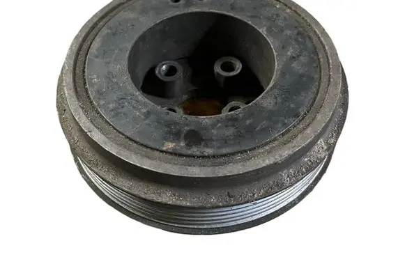 Skoda Octavia Mk1 (1U) Crankshaft pulley 038105243