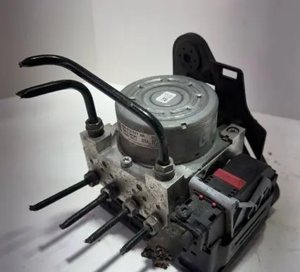 Volkswagen PASSAT B8 ABS Pump 3Q0614517AA