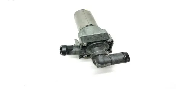 BMW 1 E81 E87 Coolant heater control valve 6928246 64116928246
