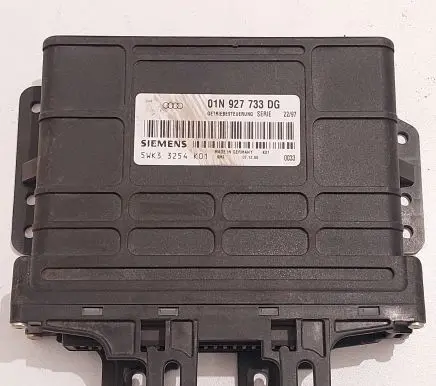 Audi A6 S6 C5 4B Gearbox control unit/module 01N927733DG 5WK33254K01