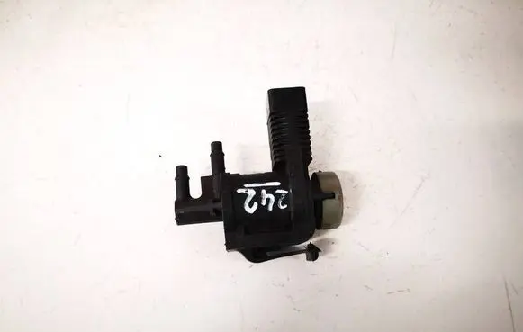 Skoda Octavia Mk1 (1U) Turbo solenoid valve 1J0906283C