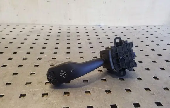 BMW X5 E53 Indicator stalk 8363668M