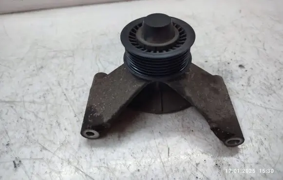 Generator/alternator bracket