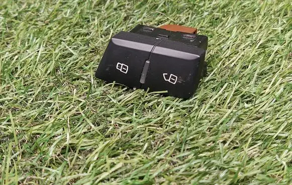 Audi A6 S6 C7 4G Central locking switch button 4G2962108