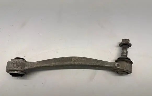 Rear control arm