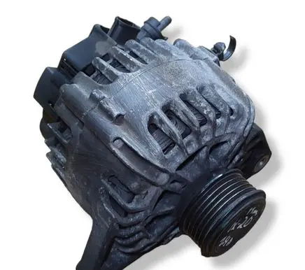 Hyundai ix20 Generator/alternator 373002A650 2612217A TG12C118