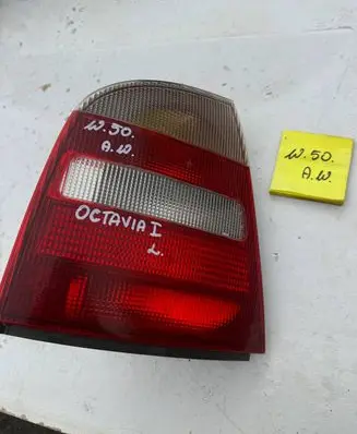 Skoda Octavia Mk1 (1U) Tail light bulb cover holder 1U6945257