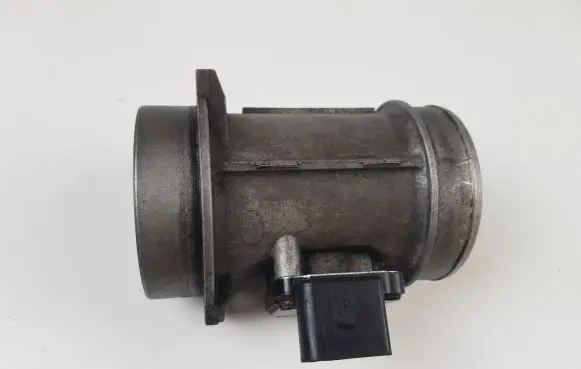 Audi A4 S4 B6 8E 8H Mass air flow meter 059906461D