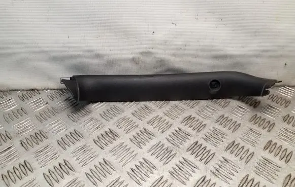 Mini One - Cooper Coupe R56 Tailgate/trunk side cover trim 7148910