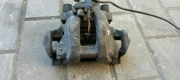 Mercedes-Benz S W221 Rear brake caliper A2214230281