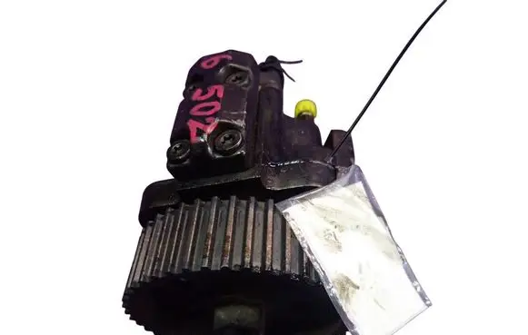 Alfa Romeo 156 Fuel injection high pressure pump 