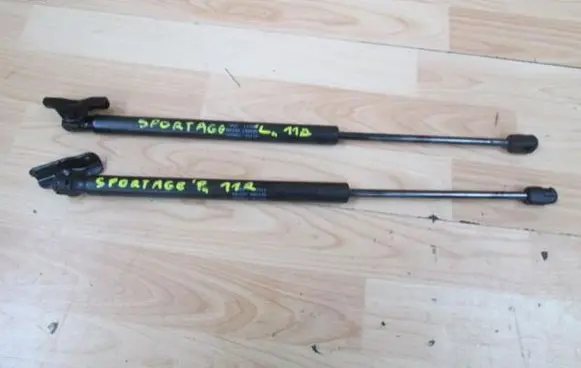 KIA Sportage Tailgate strut 81770-07000