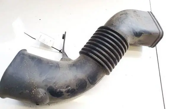 BMW 5 E60 E61 Air intake hose/pipe 779627003 58300015