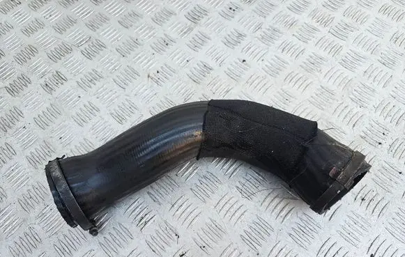 Intercooler hose/pipe
