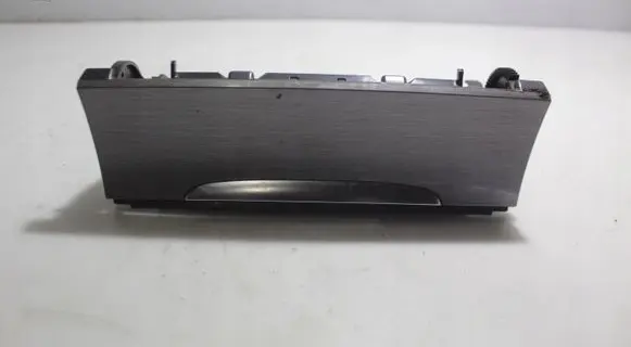 Volkswagen PASSAT B7 USA Car ashtray