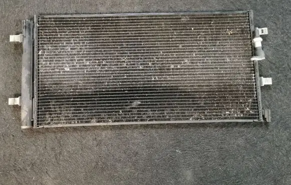 A/C cooling radiator (condenser)