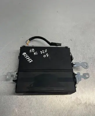 Mercedes-Benz ML W164 CD/DVD changer A2118703889