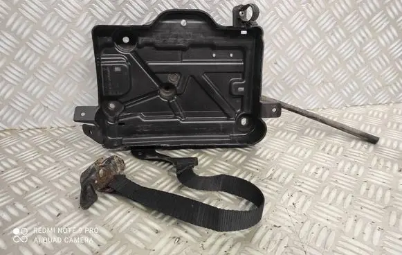 Battery box tray