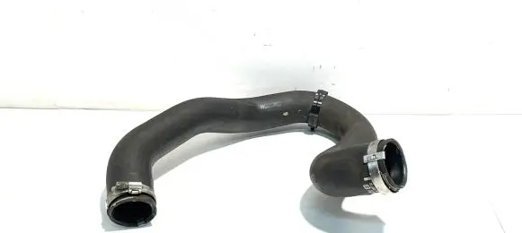 Peugeot 3008 II Intercooler hose/pipe 9820100780 23945