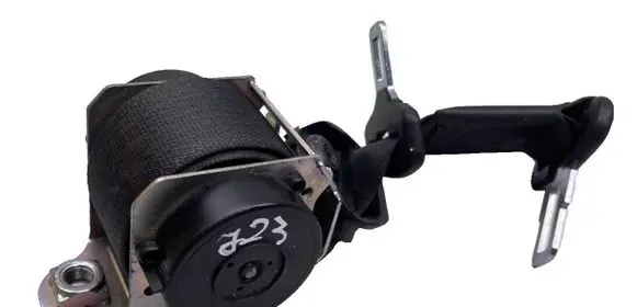 Opel Zafira C Middle seatbelt (rear) 13251552 13332245