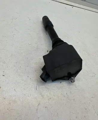 BMW 2 F46 High voltage ignition coil 8643360 77850002 2421806