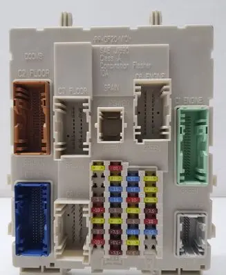 Ford Kuga II Fuse module GV6T14A073UA