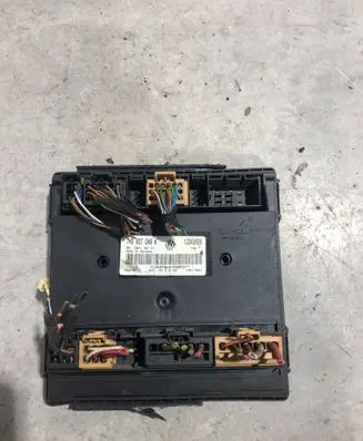 Volkswagen Transporter - Caravelle T5 Comfort/convenience module 7H0937049K
