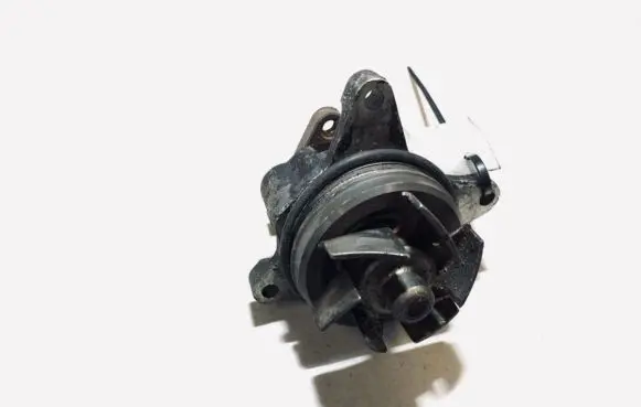Ford Mondeo Mk III Water pump 1s7q8509ab