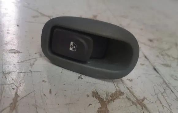 Renault Scenic I Other switches/knobs/shifts 7700836267
