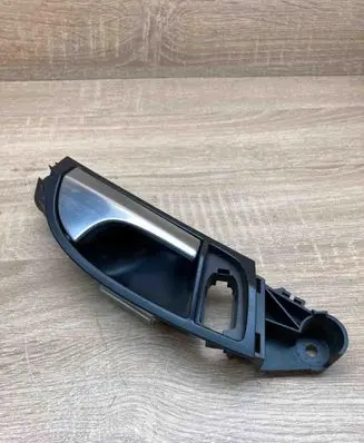 Audi Q7 4L Rear door interior handle 4L0837020 4847