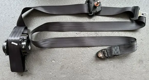 Hyundai Terracan Rear seatbelt 89840H1001LK