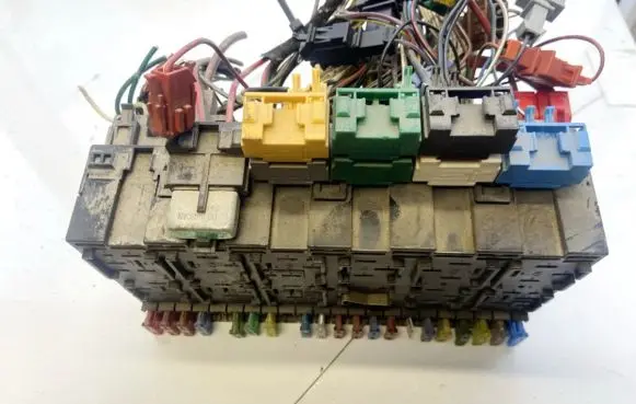Alfa Romeo 147 Fuse box set