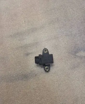 Audi A8 S8 D2 4D ESP acceleration yaw rate sensor 0265005117 4D0907651