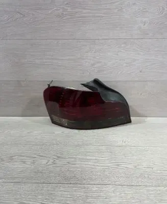 BMW 1 E82 E88 Rear/tail lights 6924519 0017823